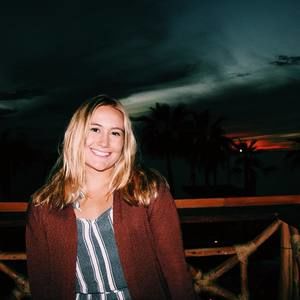 Meet your Posher, Abby